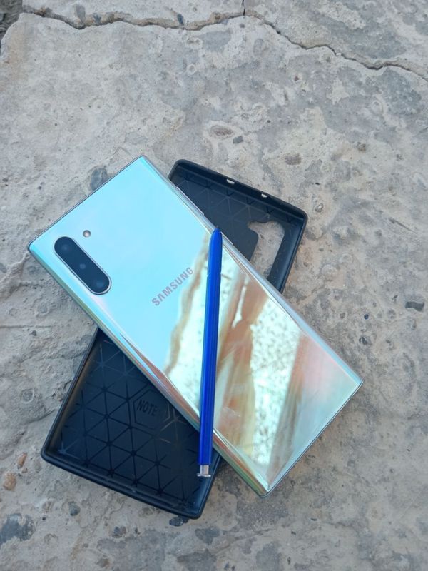Samsung not 10 5G 256/12 Samsung not 10 5G 256/12