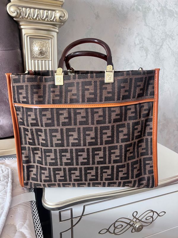 sumka fendi jenskaya sumka fendi jenskaya