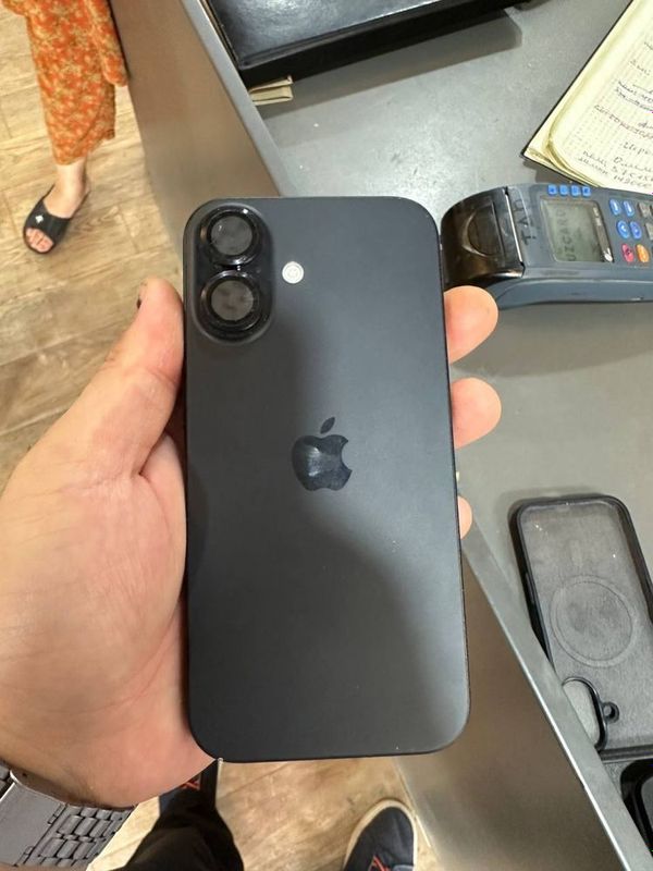 Iphone 16 128Gb 100% Iphone 16 128Gb 100%