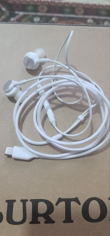 Наушники Samsung AKG Наушники Samsung AKG