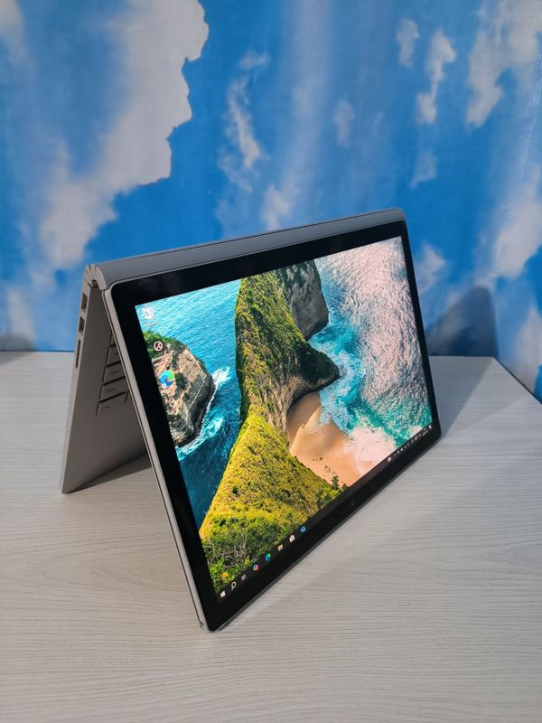Microsoft Surface Book & Planshet Microsoft Surface Book & Planshet