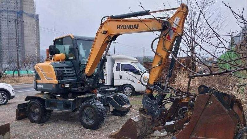 Excavator Hyundai | HW60 Komplekt