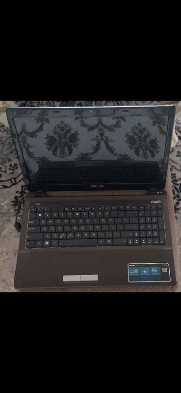 Asus noutbuk sotiladi Asus noutbuk sotiladi