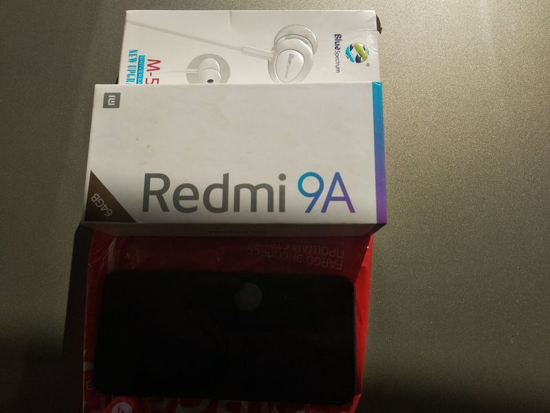 Redmi 9 A yangi kar Dak bor