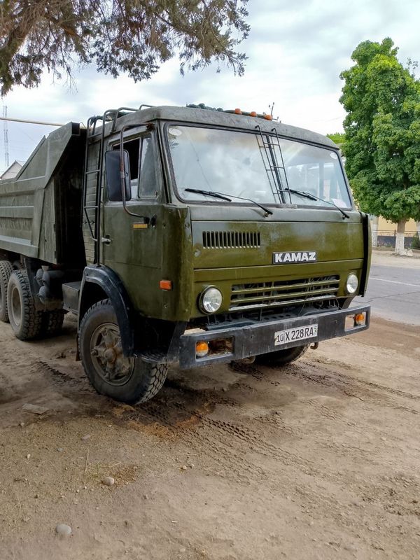 Kamaz samasval sotiladi