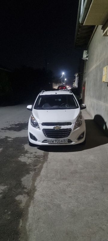 Spark 3poz sotiladi naxtga 2014 y 5600