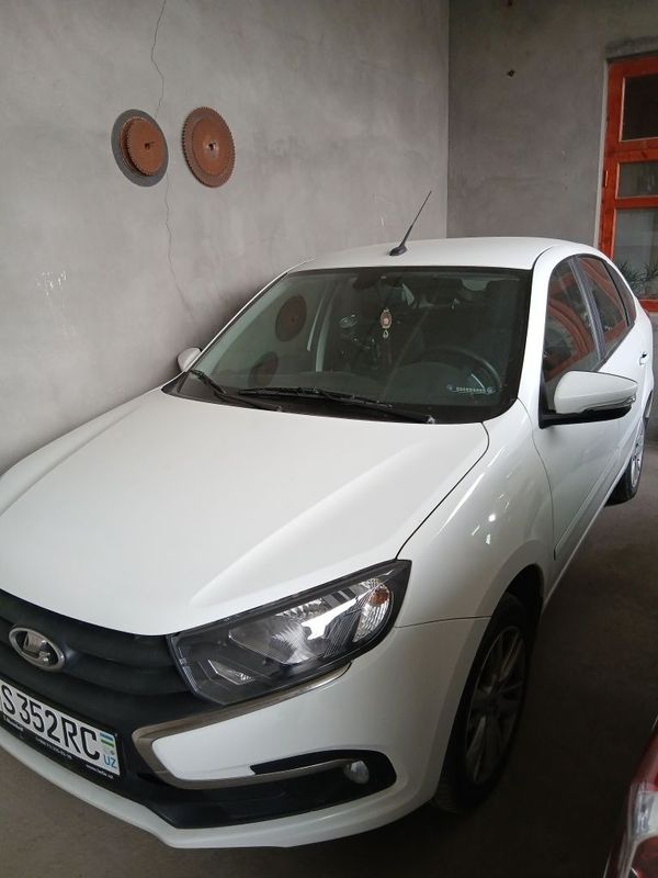 Lada Granta 2019