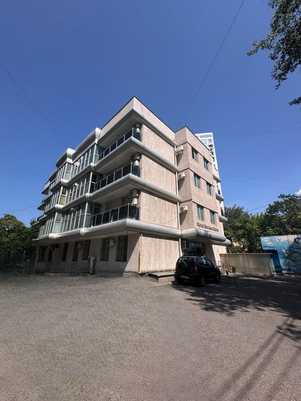 ПРОДАЁТСЯ ЗДАНИЕ! м.Ойбек (Mirabad Avenue) - 2500м2 (8сот) - 5этж ПРОДАЁТСЯ ЗДАНИЕ! м.Ойбек (Mirabad Avenue) - 2500м2 (8сот) - 5этж
