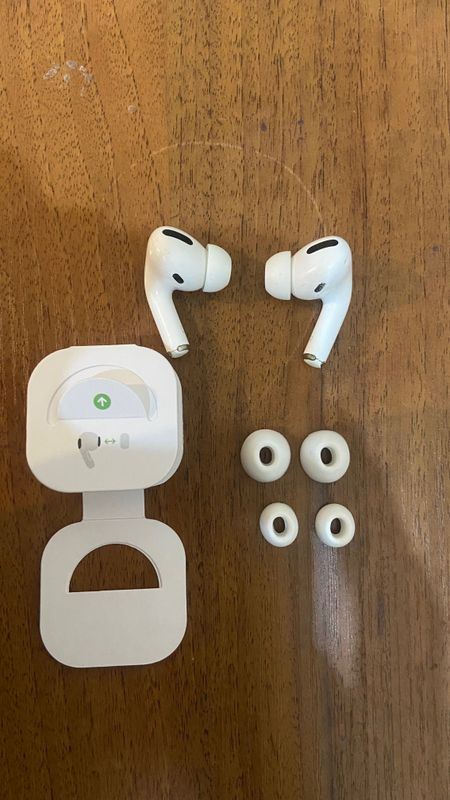 Airpods pro chap