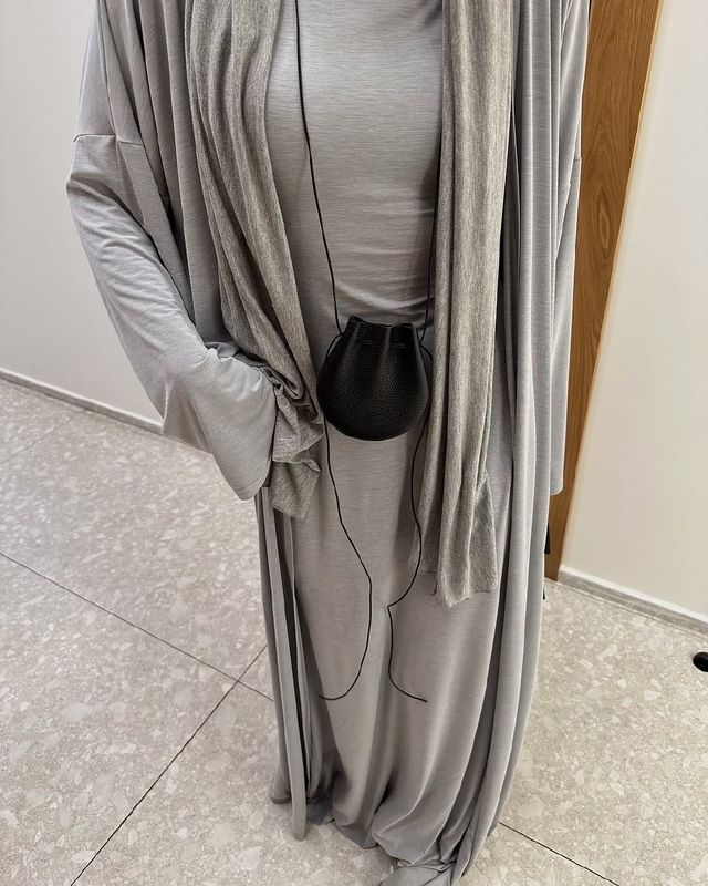 New Collection 🎀 Abaya+baza ko’yne New Collection 🎀 Abaya+baza ko’yne