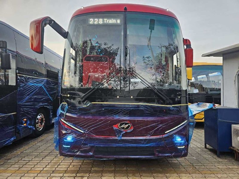 Автобус HIGER 14 метров 60 пассажир Автобус HIGER 14 метров 60 пассажир