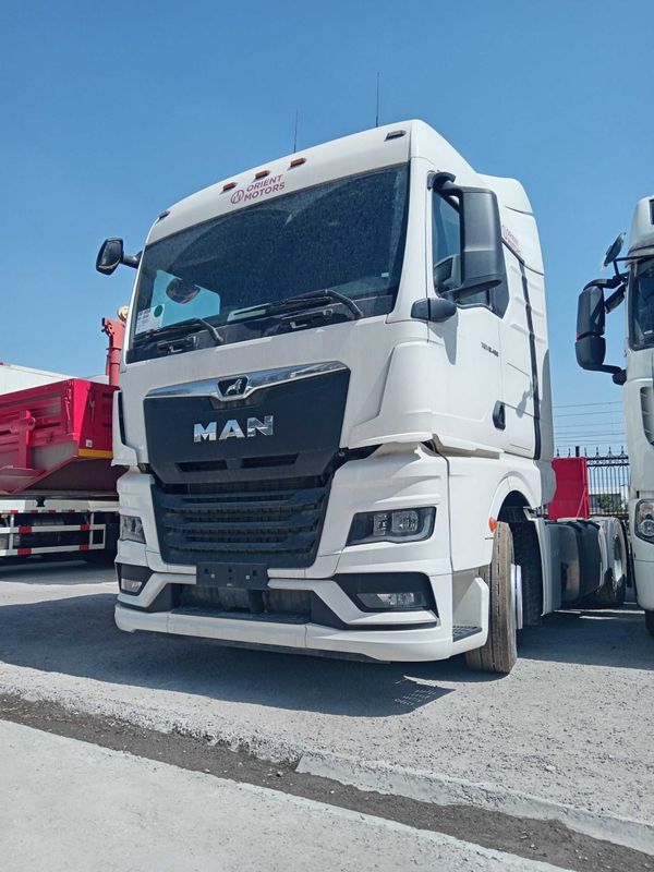 Тягач MAN TGX 18.480 4X2 BL SA Comfort Euro 5 Тягач MAN TGX 18.480 4X2 BL SA Comfort Euro 5