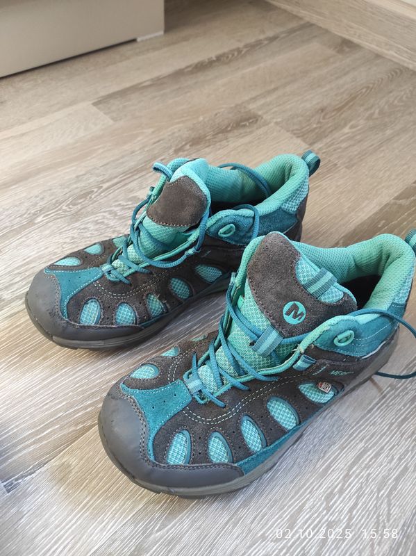 Детские водонепроницаемые ботинки фирмы Merrell