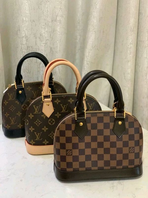 сумка в наличии Louis Vuitton