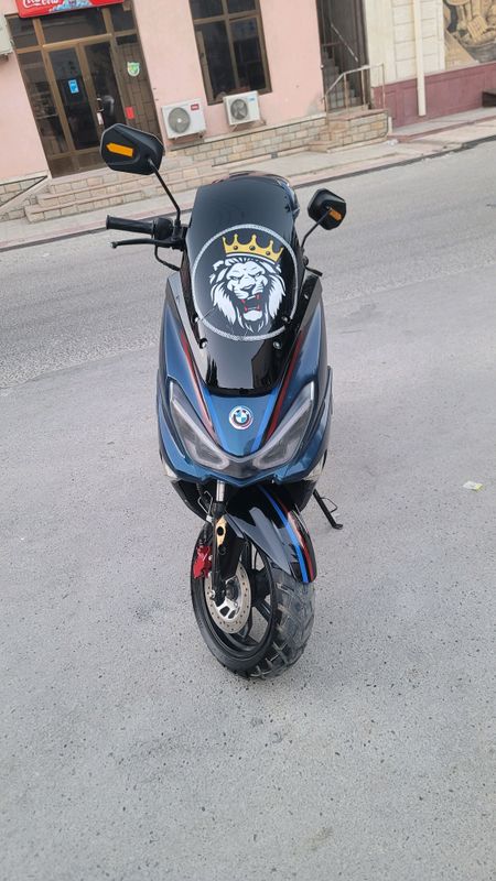 skuter sotiladi