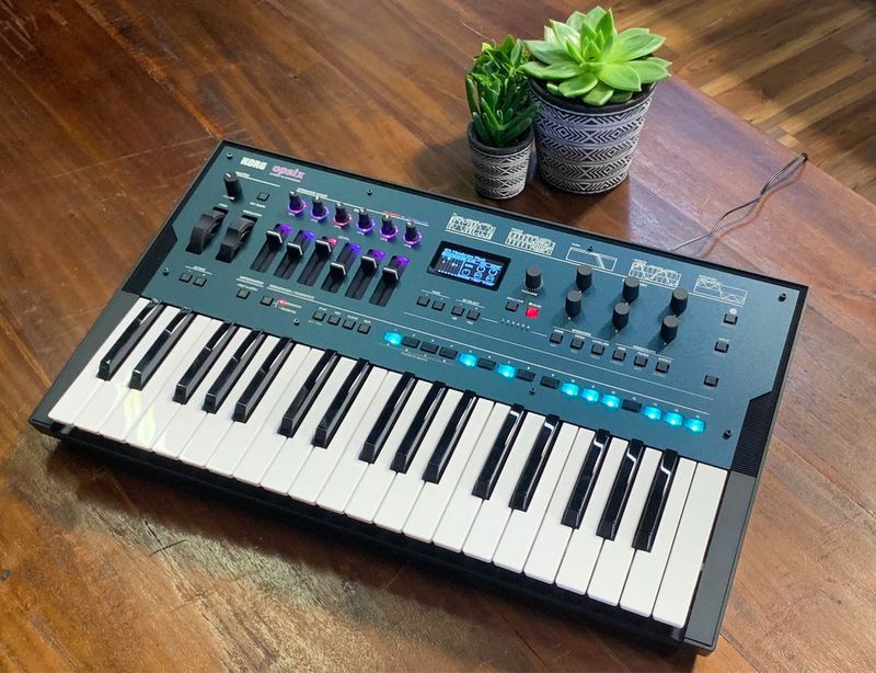 Korg Opsix FM Synthesizer 37-Key