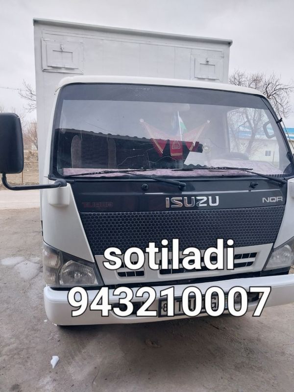 Srochna Isuzu yuk avtomobili sotiladi