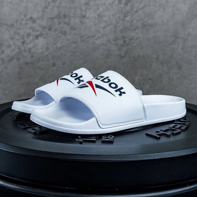 Reebok мужские тапочки оригинал! Reebok мужские тапочки оригинал!