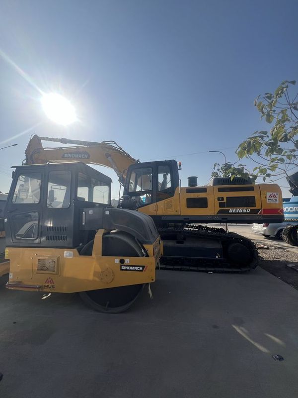 Гусеничный екскаватор GE365D