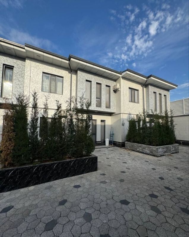 Продажа Коттедж Срочно Карасу ор-р Авайхон 7 комнатная Продажа Коттедж Срочно Карасу ор-р Авайхон 7 комнатная