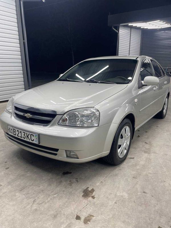 Chevrolet LACETTI, 2009 г.в. (автомат)