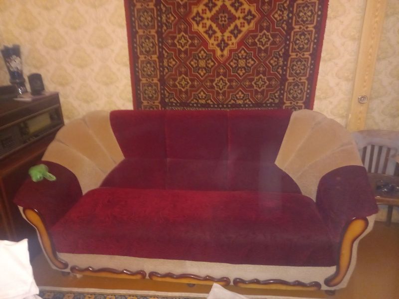 Продам Диван хороший Продам Диван хороший