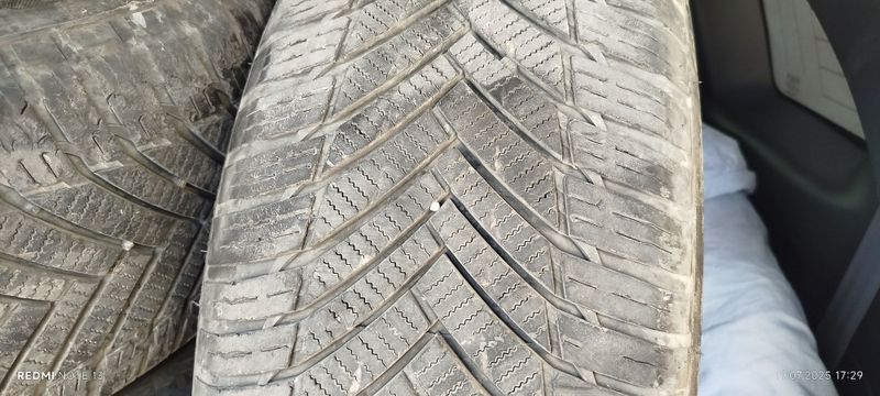Продам покрышки Imperial для каптивы 235/60R18 Продам покрышки Imperial для каптивы 235/60R18