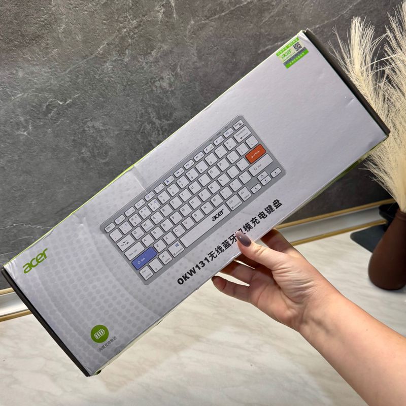 Беспроводной набор клавиатура + мышь Acer OKW131 Беспроводной набор клавиатура + мышь Acer OKW131