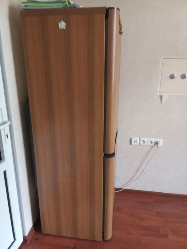 Холодильник Indesit