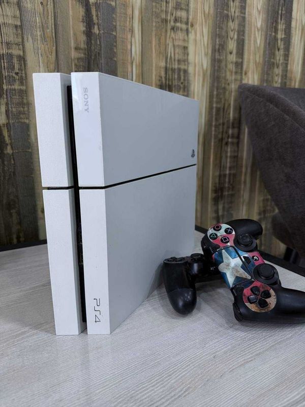 PlayStation 4 – 2TB