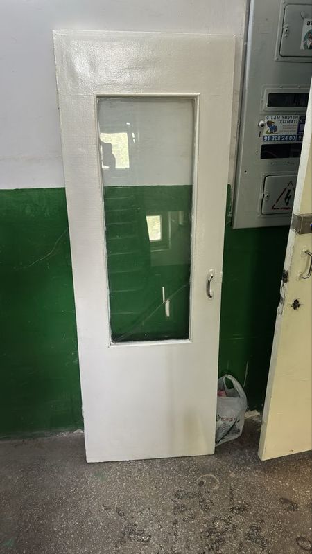 Продается дверь Продается дверь