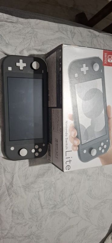 Nintendo switch lite Nintendo switch lite