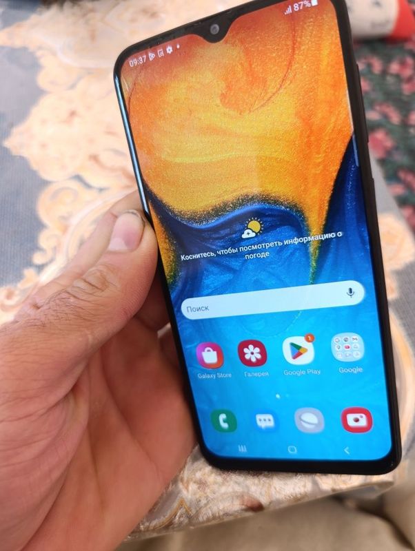 Samsung A20 с гарантией