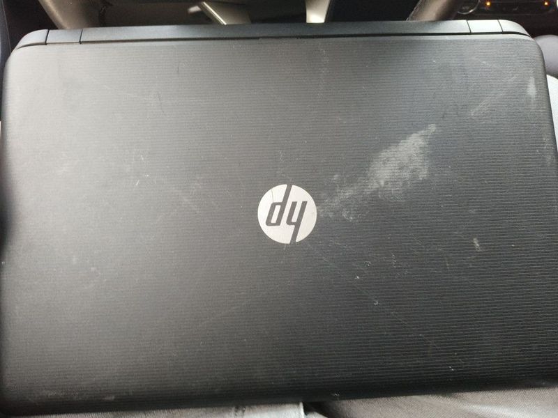 Ноутбук HP для офиса и дома состояние среднее продам срочно Ноутбук HP для офиса и дома состояние среднее продам срочно