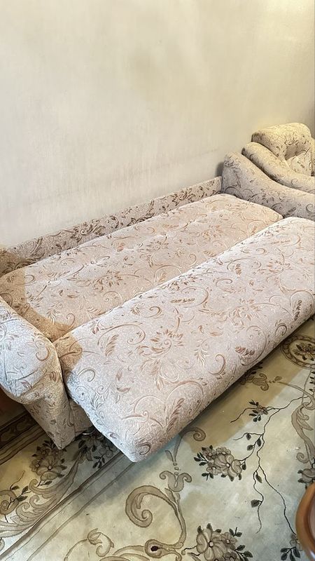 Диван очиладган Кресло 2 та Диван очиладган Кресло 2 та