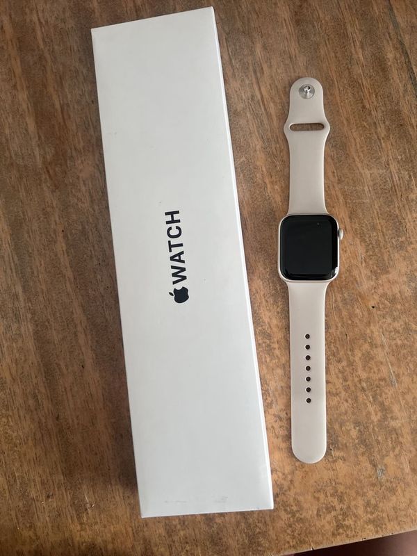 Apple Watch SE 2 44 mm