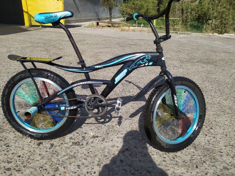 Продаётся Велик модель BMX Продаётся Велик модель BMX