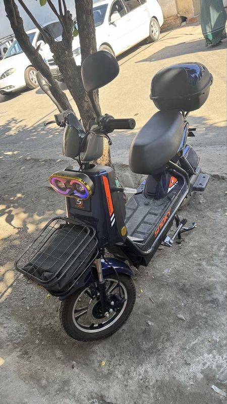 Scuter SNOKY sotiladi Scuter SNOKY sotiladi