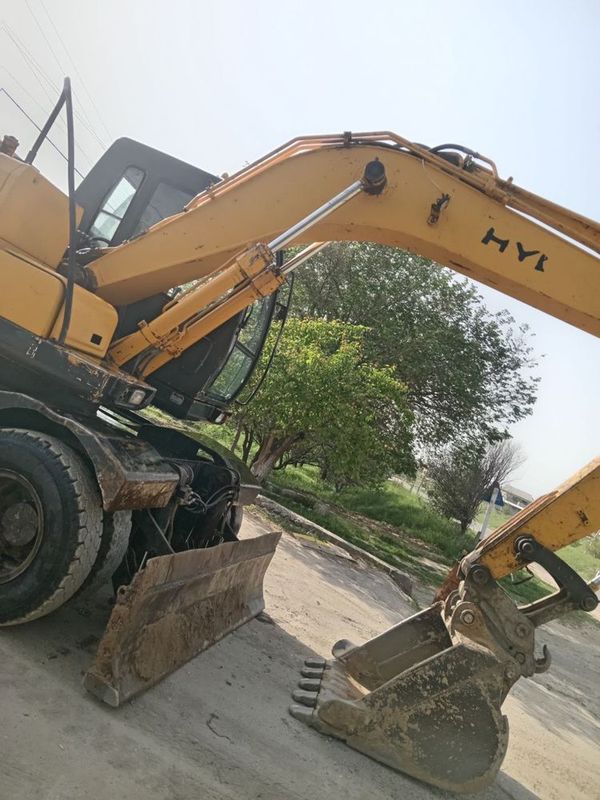 Ekskavator Hyundai Ekskavator Hyundai