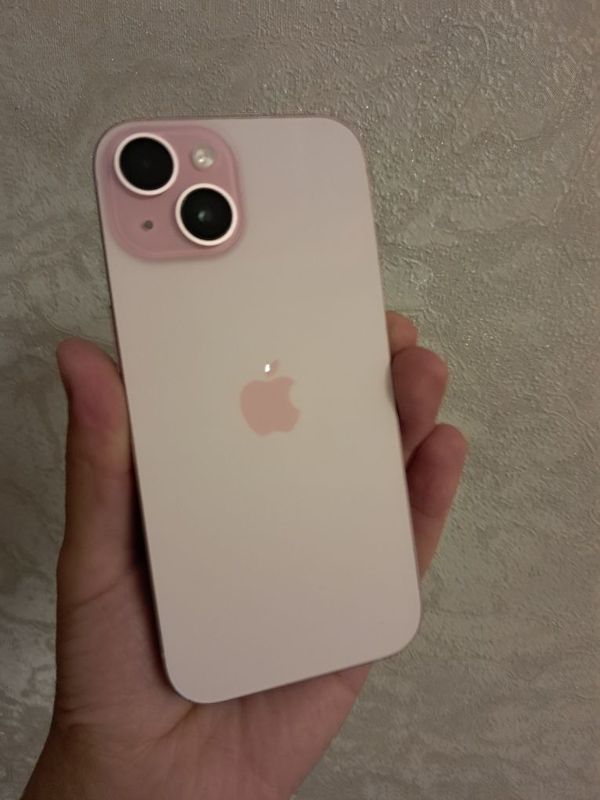 Iphone 15 pink 128 gb 2ta sim Iphone 15 pink 128 gb 2ta sim
