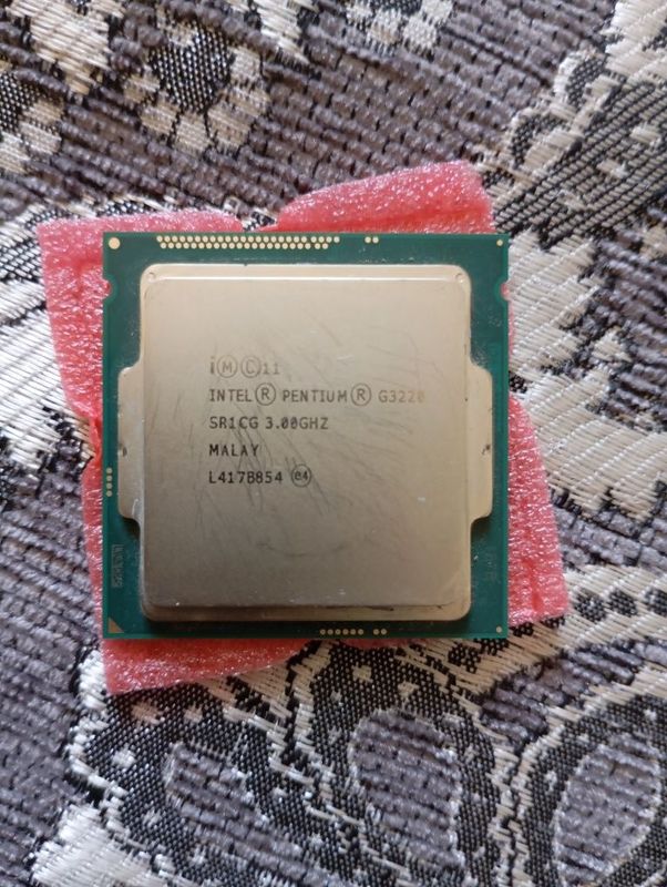 Продам процессор Intel Pentium G3220