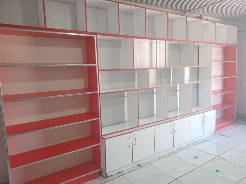 Продаётся мебель стеллаж для магазина Продаётся мебель стеллаж для магазина