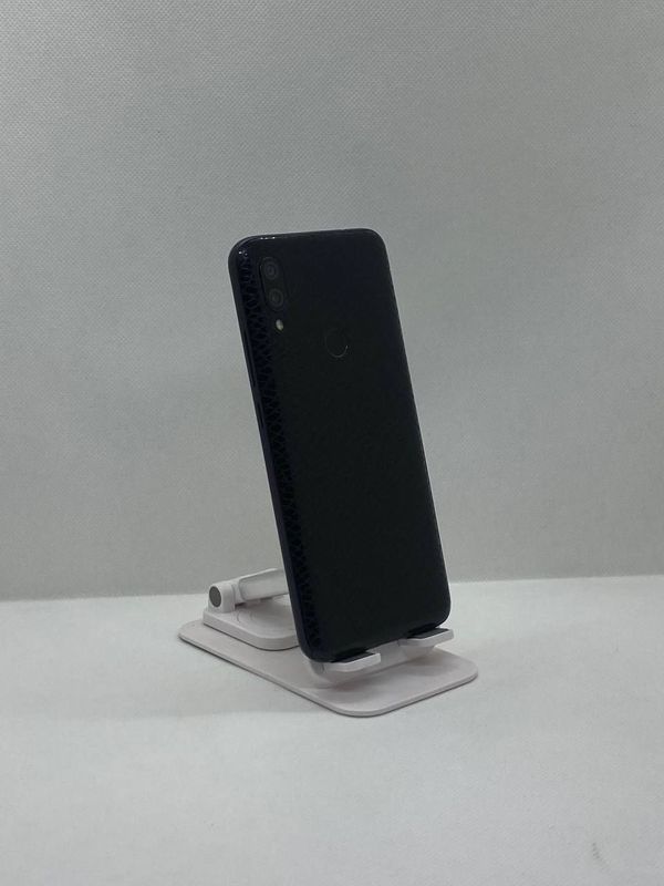 Redmi 7 sotiladi Redmi 7 sotiladi