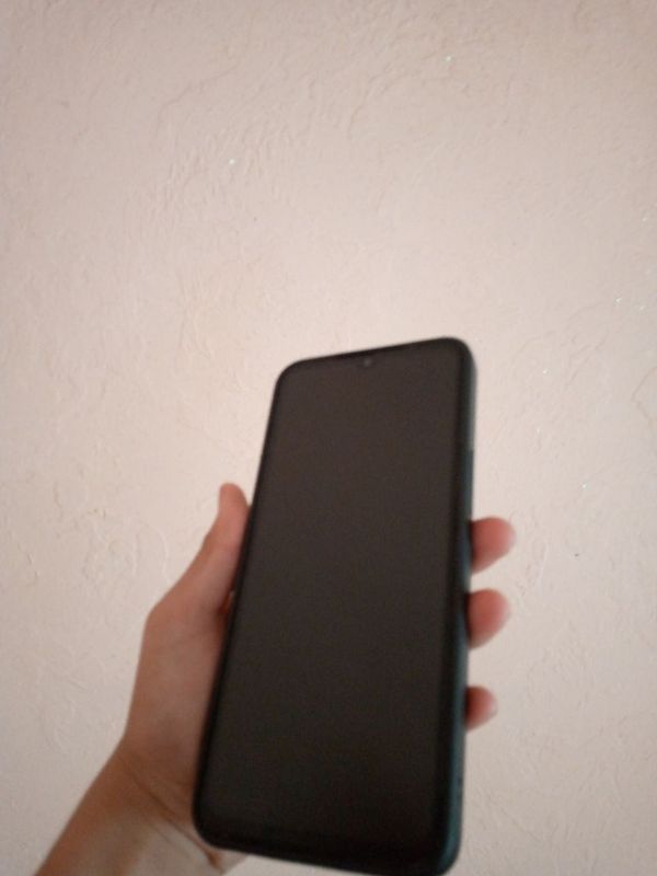 techno spark 8c ekran alishgan boshqa aybi yo