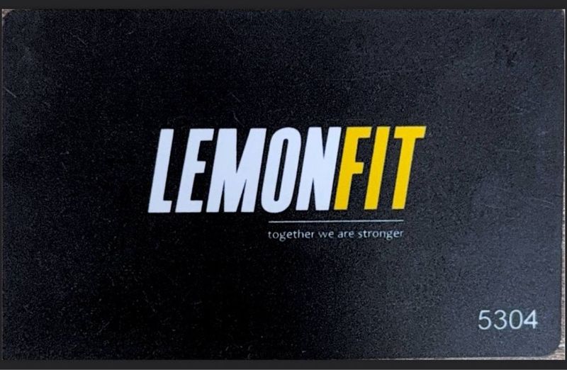 Абонемент в зал Lemonfit