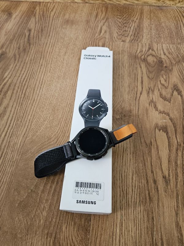 Samsung Galaxy Watch 4 Classic 46mm Samsung Galaxy Watch 4 Classic 46mm