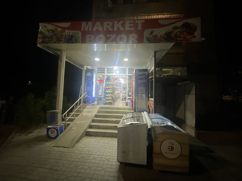 Ishlab turgan oziq ovqat dokoni sotiladi Ishlab turgan oziq ovqat dokoni sotiladi