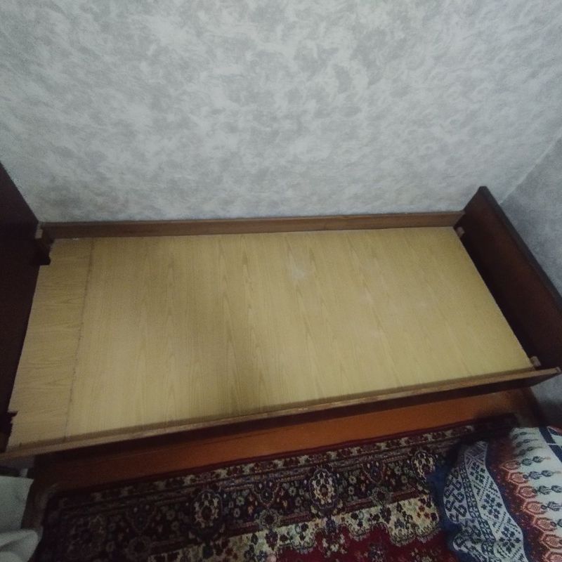 Продается кровать Продается кровать