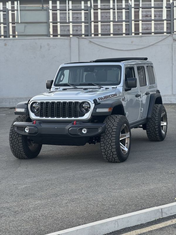 2024 3.6 matorli Rubican jeep 2024 3.6 matorli Rubican jeep