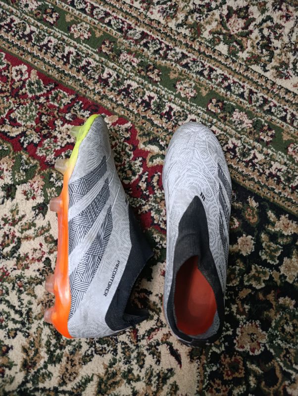 бутсы adidas predator